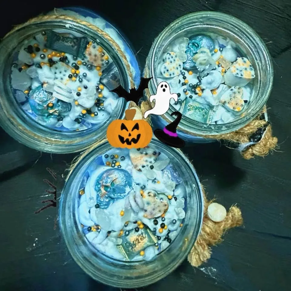 Haunted Halloween Boo Baskets: Spooky Luxury & Killer Deals! 🎃👻 image indicator(9)