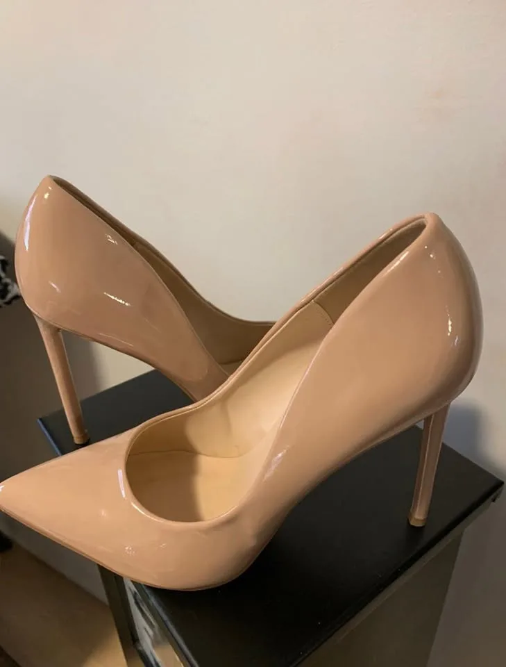 Le Chateau Size 9 Beige Brand New Shoes thumbnail