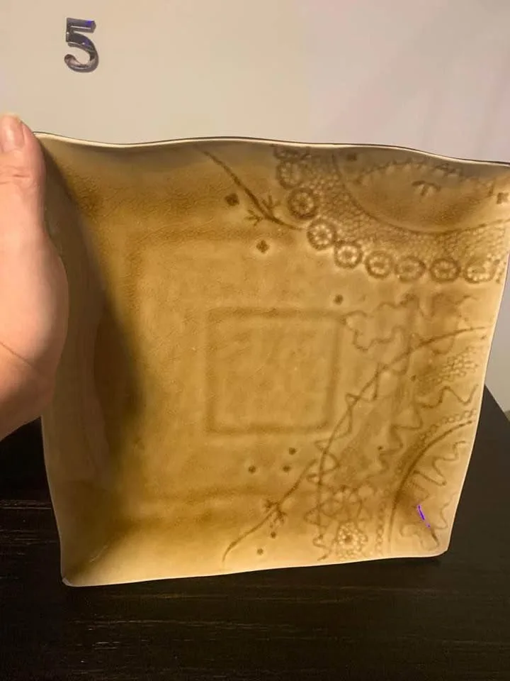 Square shaped plate and bowl. image indicator(4)