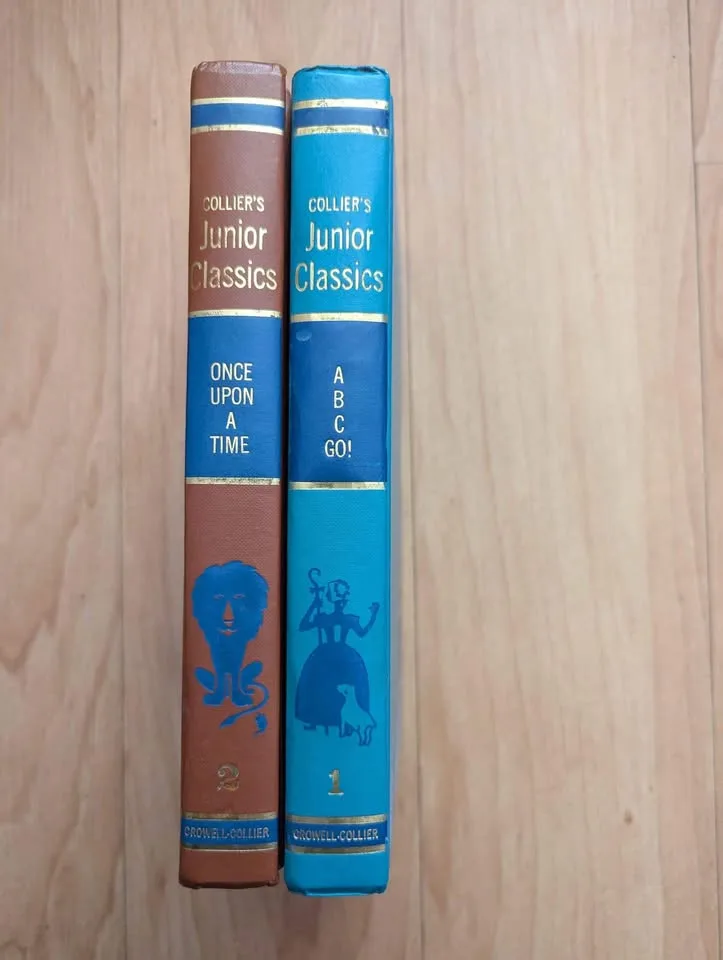 Collier's Junior Classic - Young Folks Shelf of Books image indicator(4)