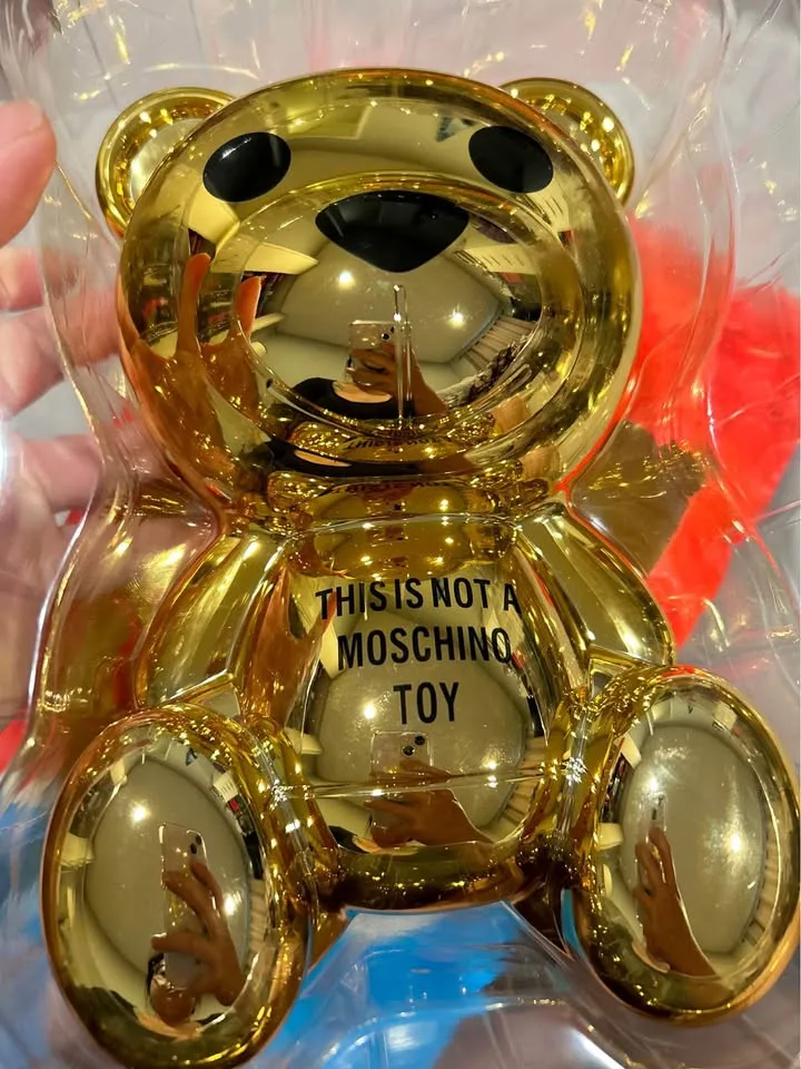 RARE Sephora x Moschino Bear Eyeshadow Palette BNIB image indicator(2)