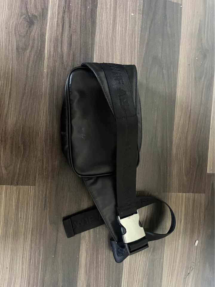 13 SOG Shoulder Bag - photo 4