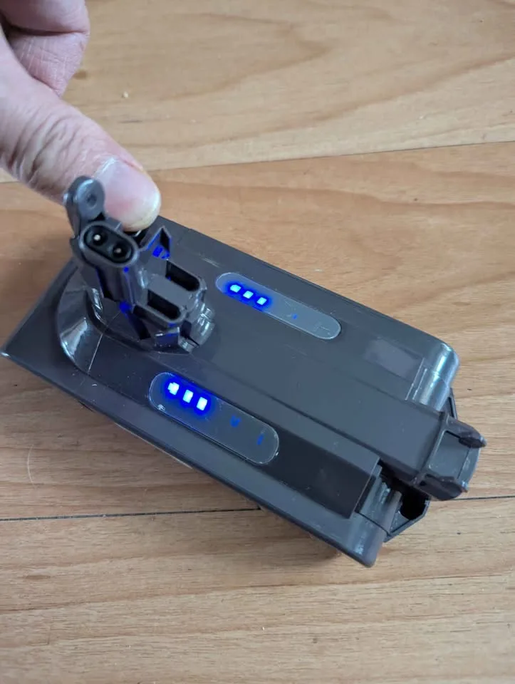 25.2V 5000mAh/3800mAh/4500mAh Battery for Dyson V10 image indicator(3)