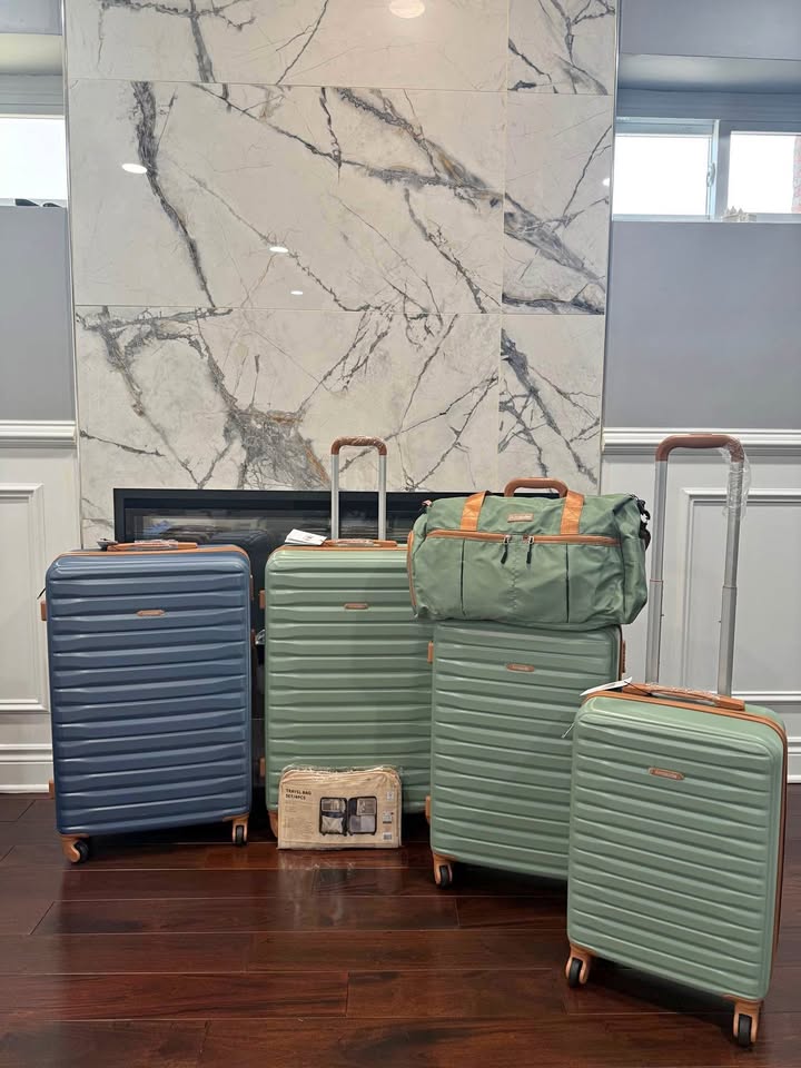 Luggage set 4 pcs + packing cubes!