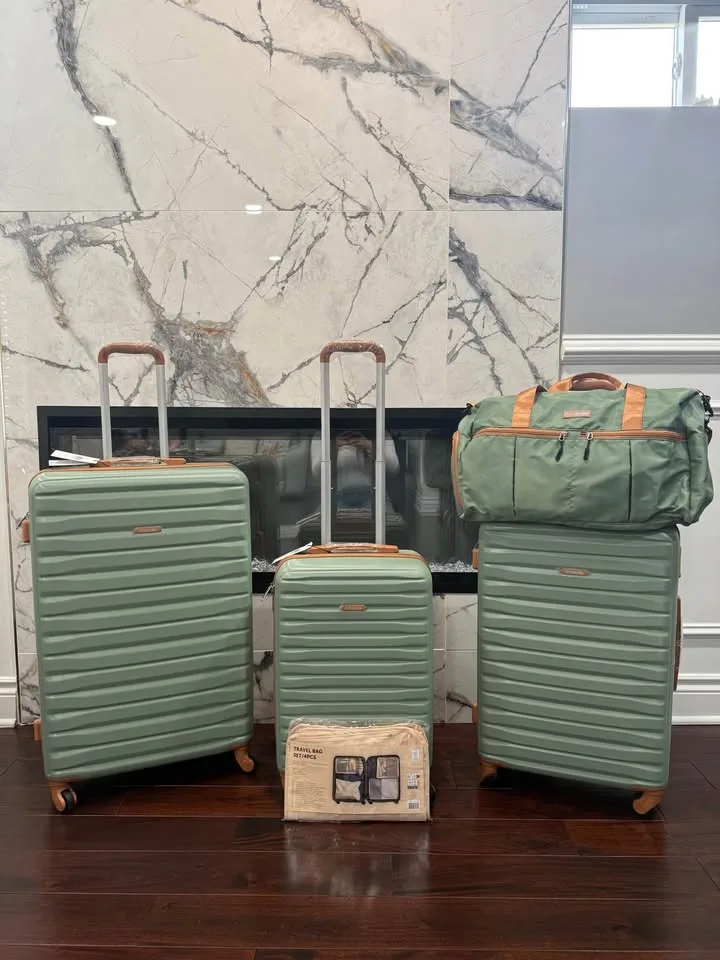 Luggage set 4 pcs + packing cubes! image indicator(2)