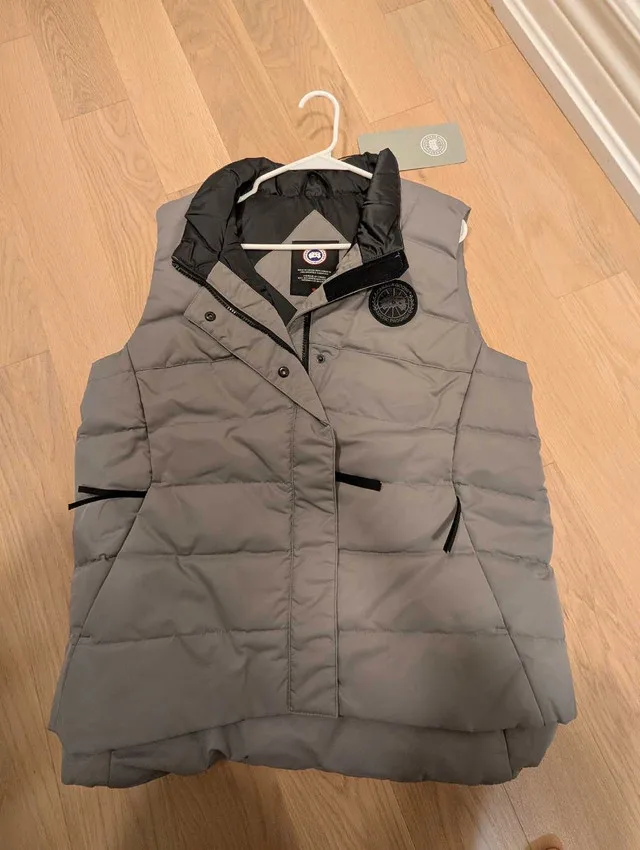 Canada Goose Freestyle Vest (Grey) size Large $350 thumbnail