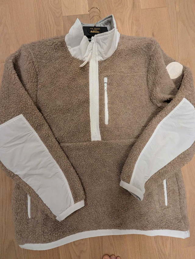 Canada Goose Renfrew Fleece (Tan) size Large $270