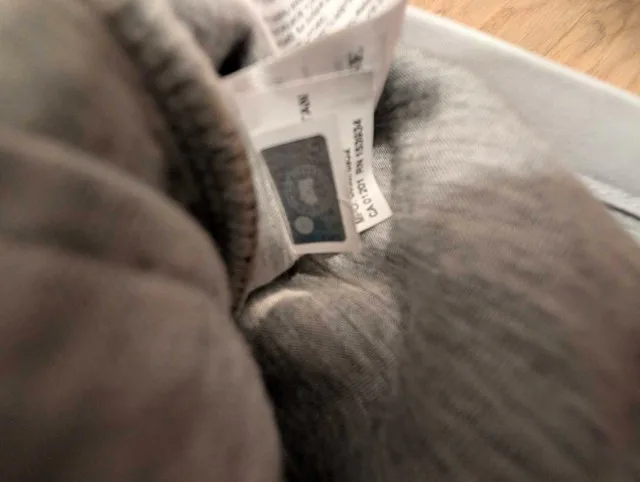 Canada Goose Renfrew Fleece (Tan) size Large $300 image indicator(5)