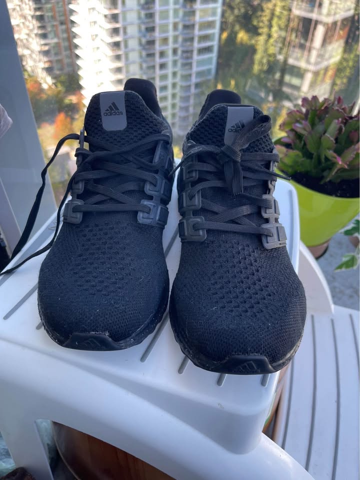 Ultra Boost Triple Black M Size 10 - photo 2