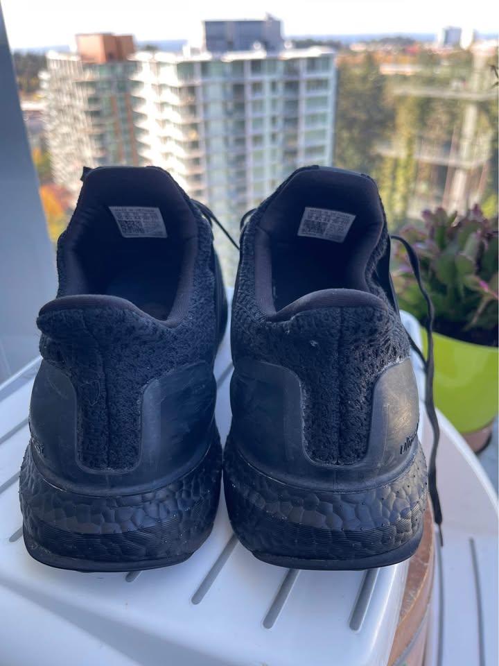 Ultra Boost Triple Black M Size 10 - photo 3