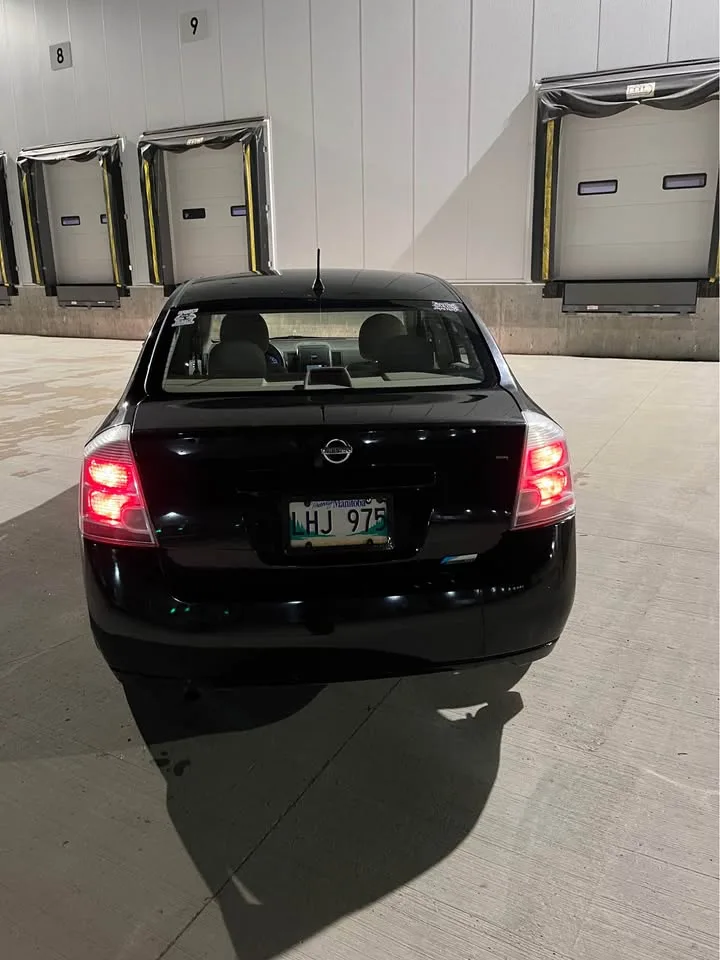 2010 Nissan Sentra Needs Transmission Repair image indicator(6)