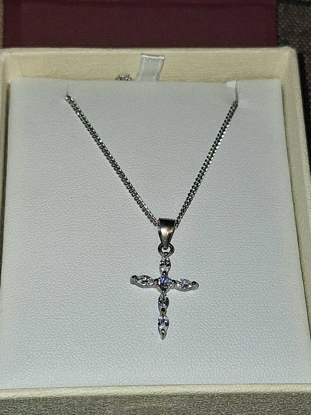 Silver cross necklace