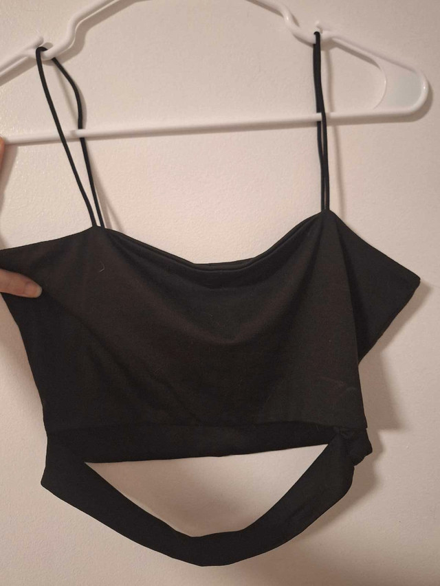 Clothing - photo 2