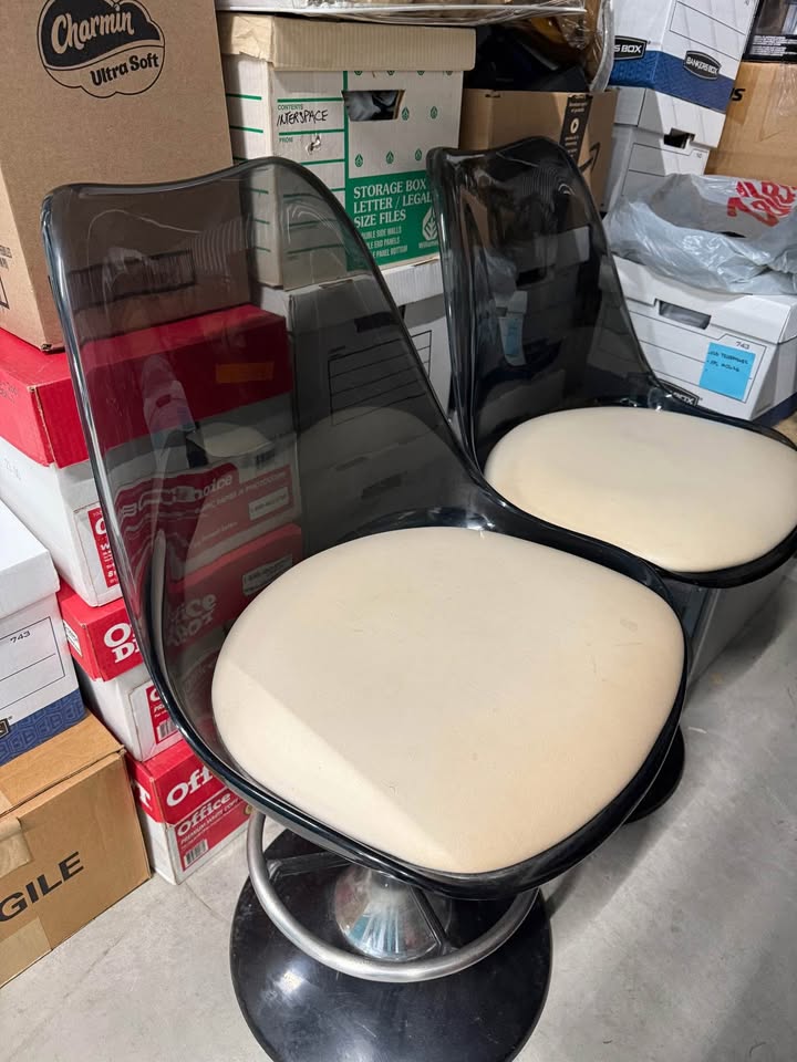 Eames Tulip Style Lucite/Acrylic Bar Stools - Pair - photo 3