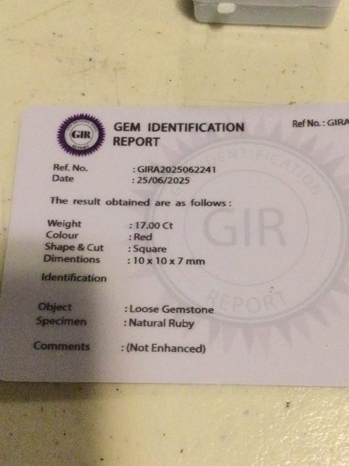 Ruby 8.5 Carats, Square Cut, Naturally Mined, Certified - photo 2