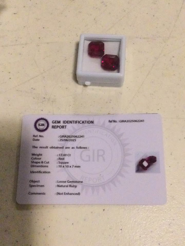 Ruby 8.5 Carats, Square Cut, Naturally Mined, Certified - photo 3