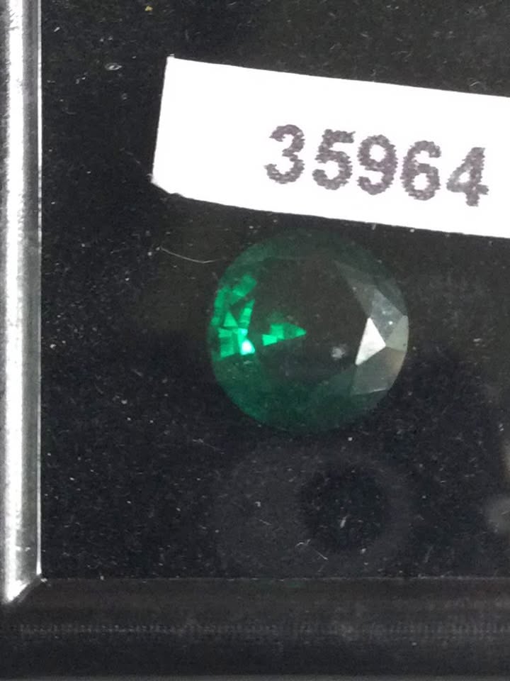 Emerald, 6.85 mm Round Cut, Naturally Mined, Certified - photo 2