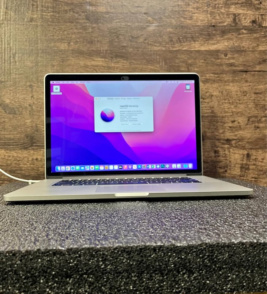 MacBook Pro 15” Retina i7 16GB 256SSD + 256SSD