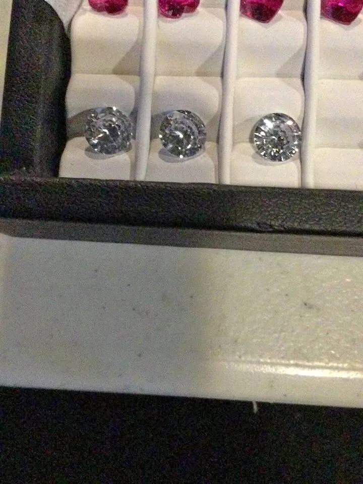 Moissanite Diamond, Round Cut, 1.65 Carats, 6mm, Loose Gemstone thumbnail