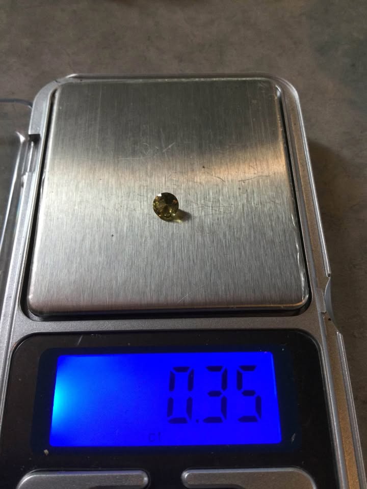 Yellow Sapphire Rare Gemstone 0.35 Carats - photo 2
