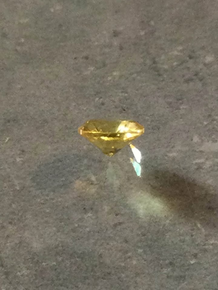Yellow Sapphire Rare Gemstone 0.35 Carats - photo 3