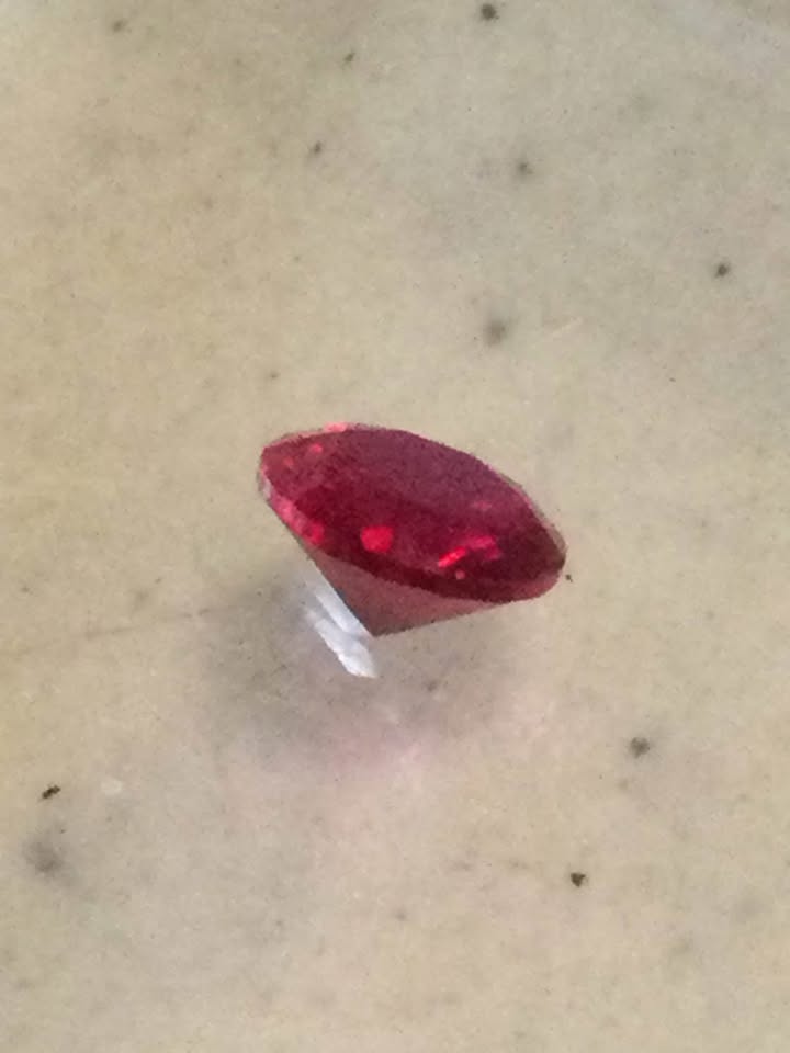 Ruby, 1 Carat, Naturally Mined, Gemstone. - photo 2