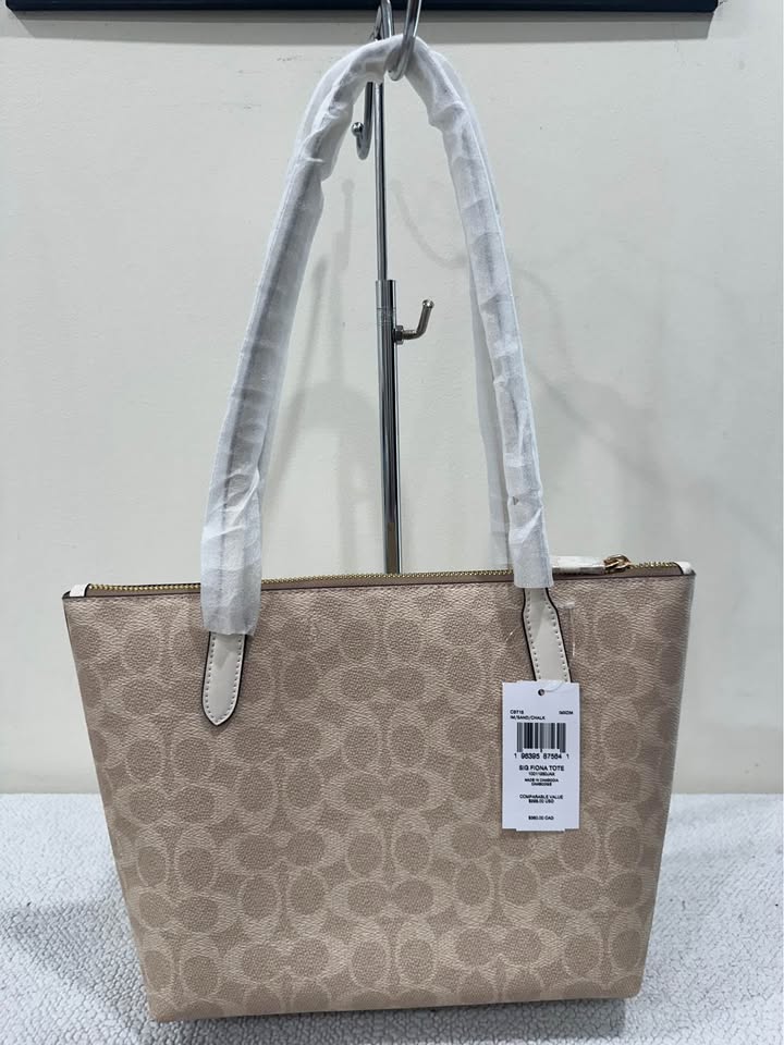 Brand New Coach Tote - photo 3