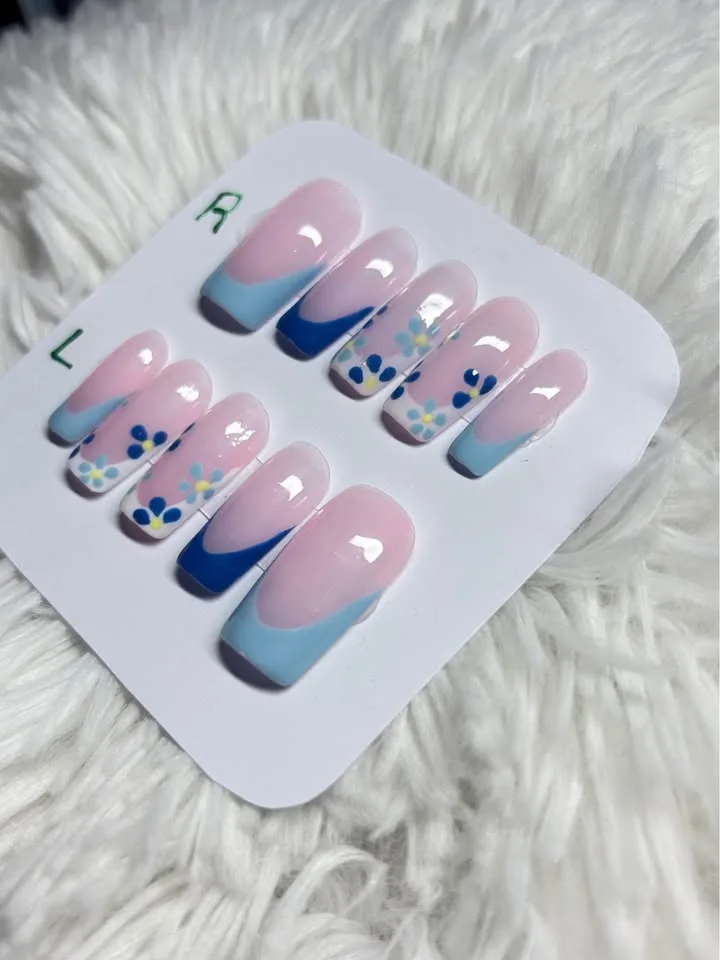 Press On Nails image indicator(8)