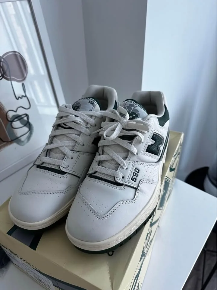 Aime Leon Dore x New Balance 550 - Evergreen image indicator(2)