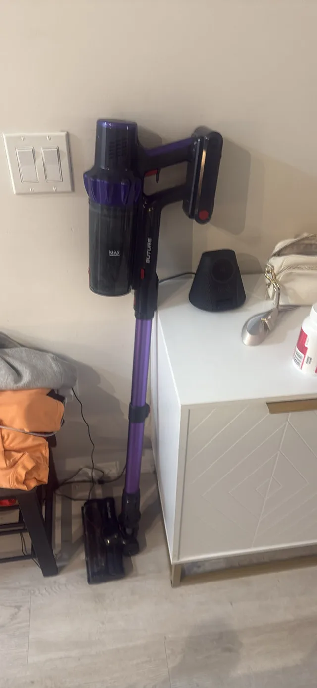 Vacuum cleaner with two additional attachments image indicator(2)