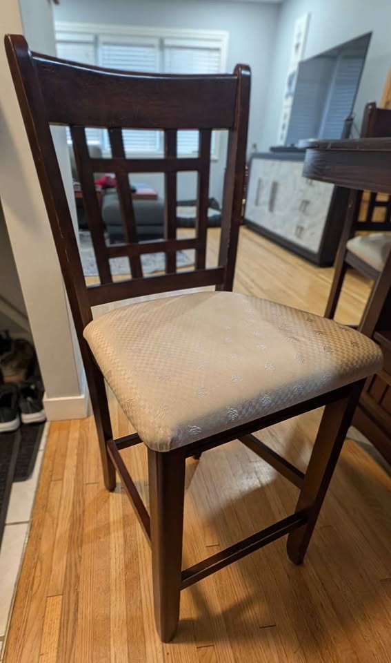 Counter-Height Dining Table with 4 Chairs - photo 2