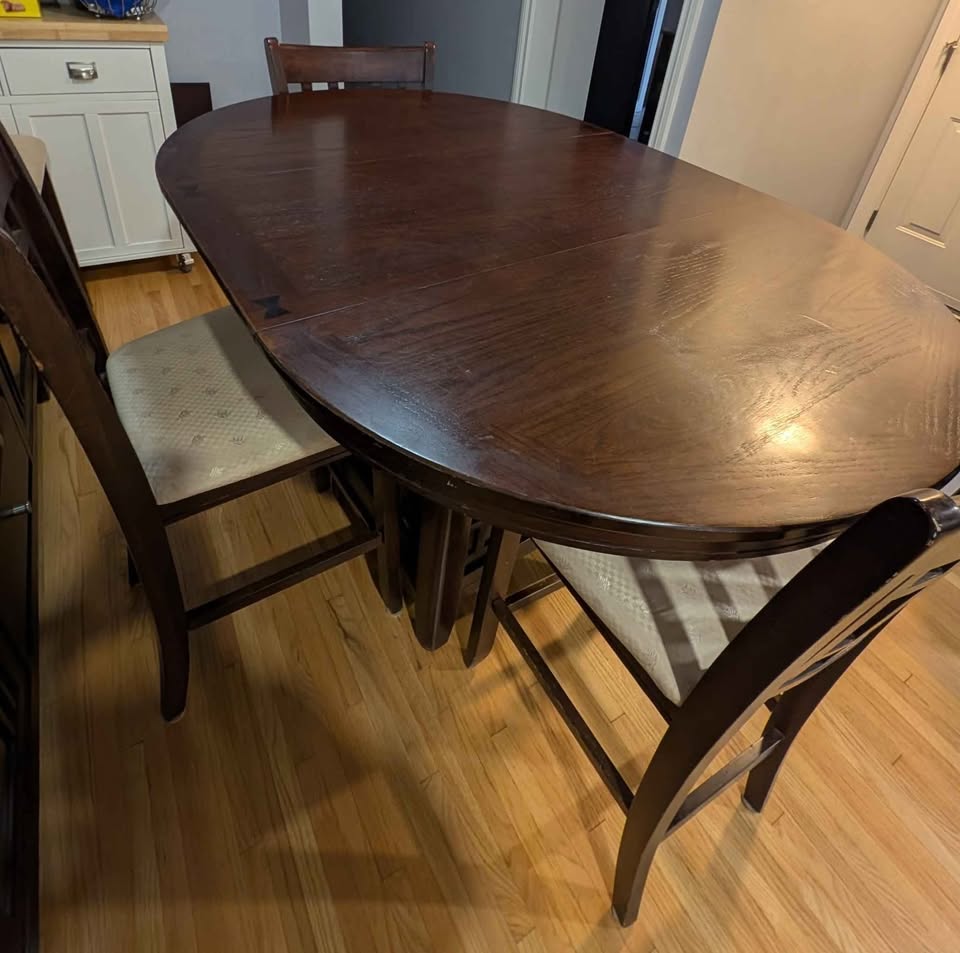 Counter-Height Dining Table with 4 Chairs - photo 4