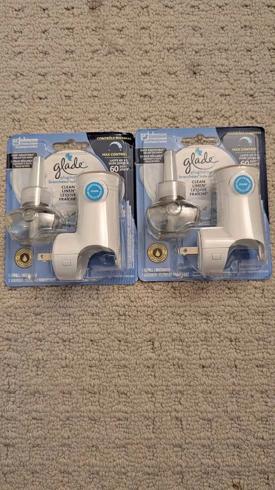 2 GLADE PlugIns scented oil (brand new) thumbnail