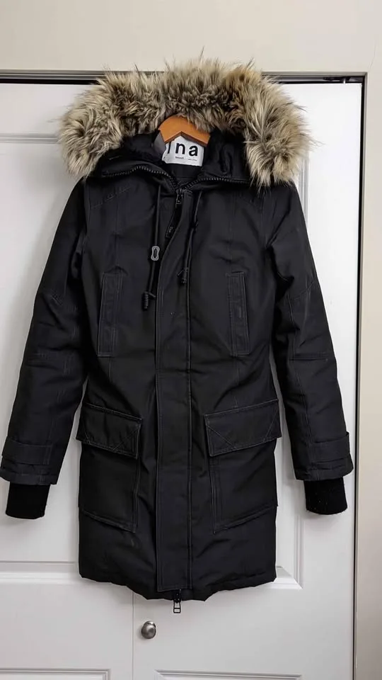 Aritzia Bancroft Parka size Small image indicator(2)