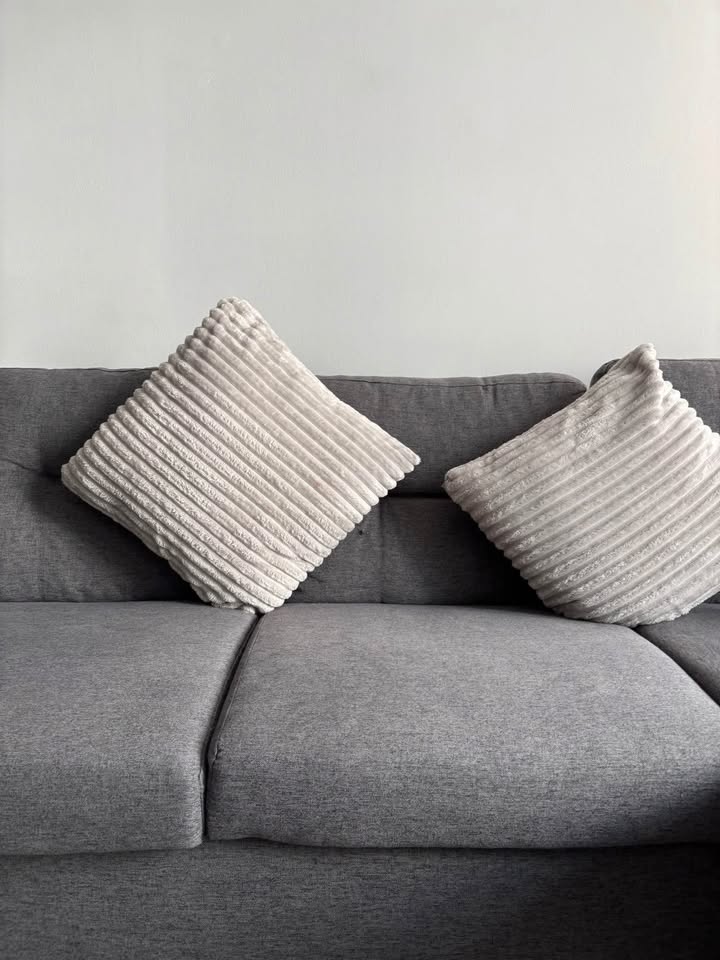 Grey L-Shaped 3-Seater Sofa in Excellent Condition ($200) - photo 3