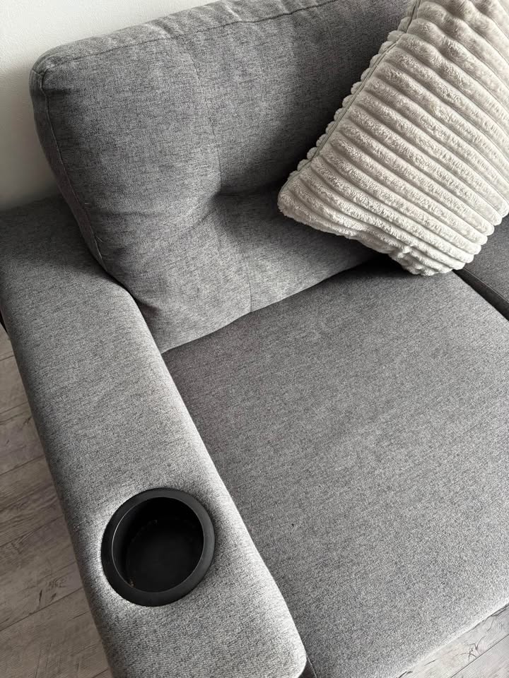 Grey L-Shaped 3-Seater Sofa in Excellent Condition ($200) - photo 4
