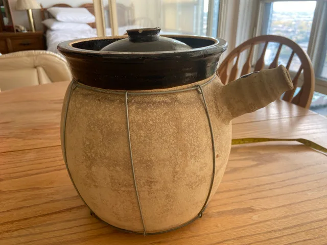 Asian Clay Cooking pot 9 x 8 inches image indicator(5)