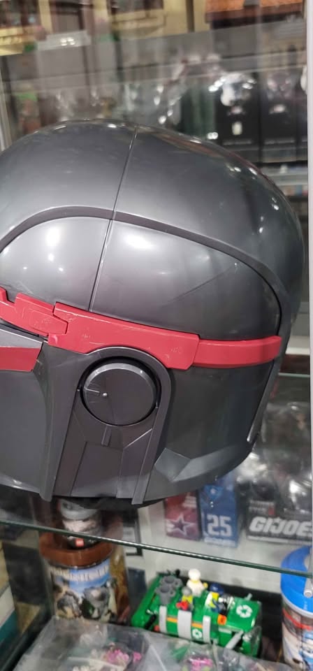 Darth revan helmet and light saber - photo 2
