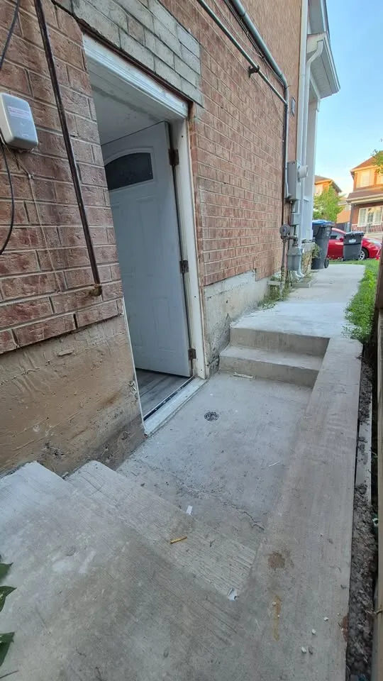 2 Beds 1 Bath Apartment image indicator(9)