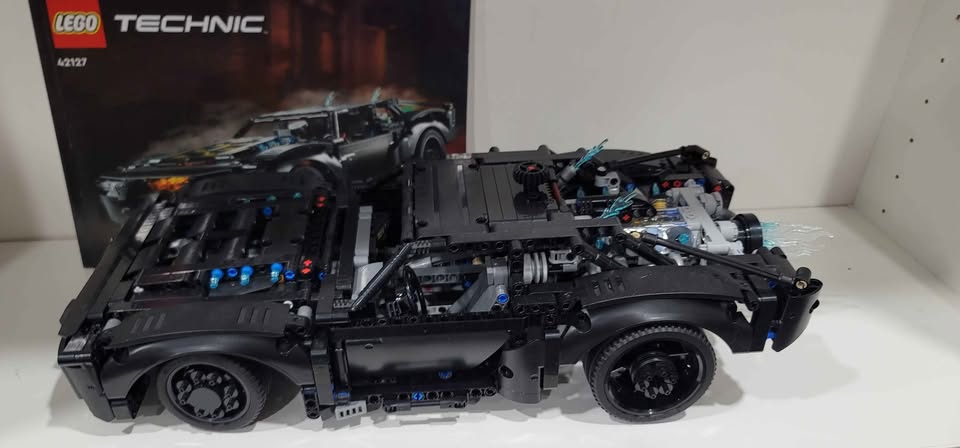Used Lego set batmobile 42127 - photo 2