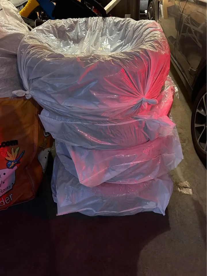 Bridgestone Dueler HT tyres brand new unused P275/60/R20 image indicator(2)