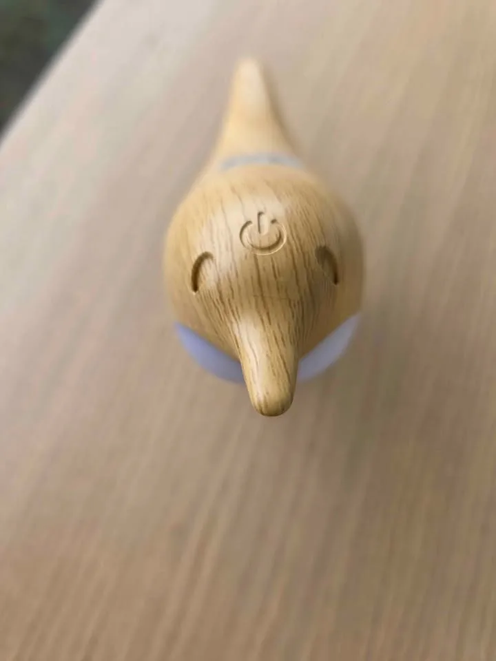 Bird-Shaped Table Lamp (wood-grain finish) – “Bird Lamp image indicator(4)