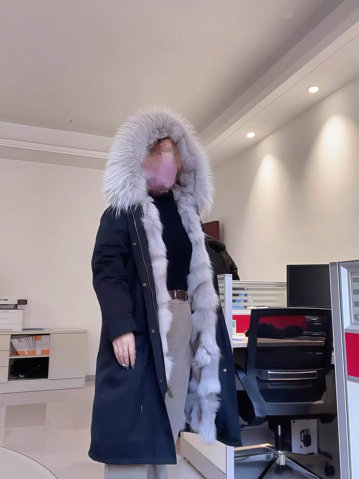 Luxury Women Winter Coat Parka Black Jacket Detachable Fur M/L - photo 3