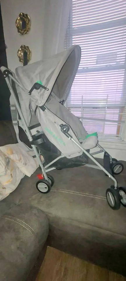 Mclaren stroller thumbnail
