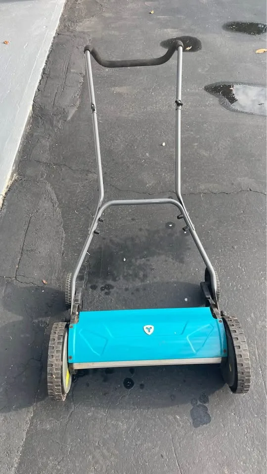 Reel (5-Blade) Lawn Mower image indicator(5)