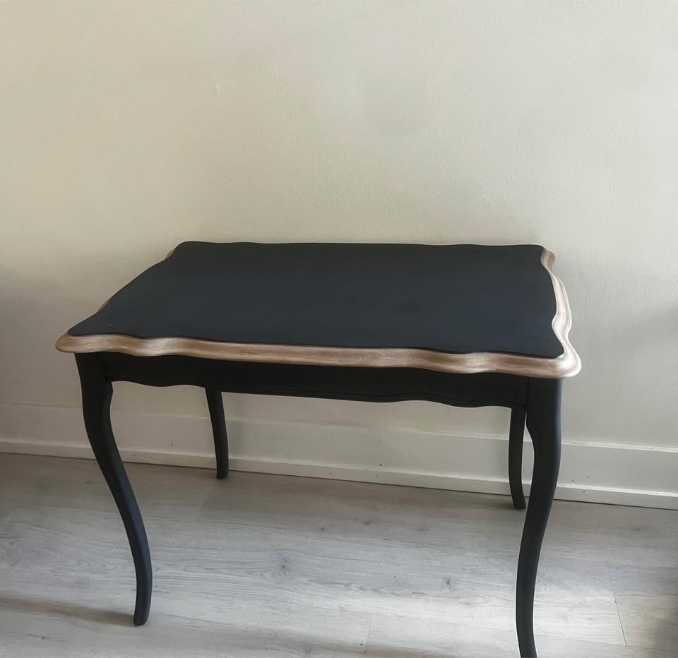 Refurbished French-Inspired End Tables - photo 4