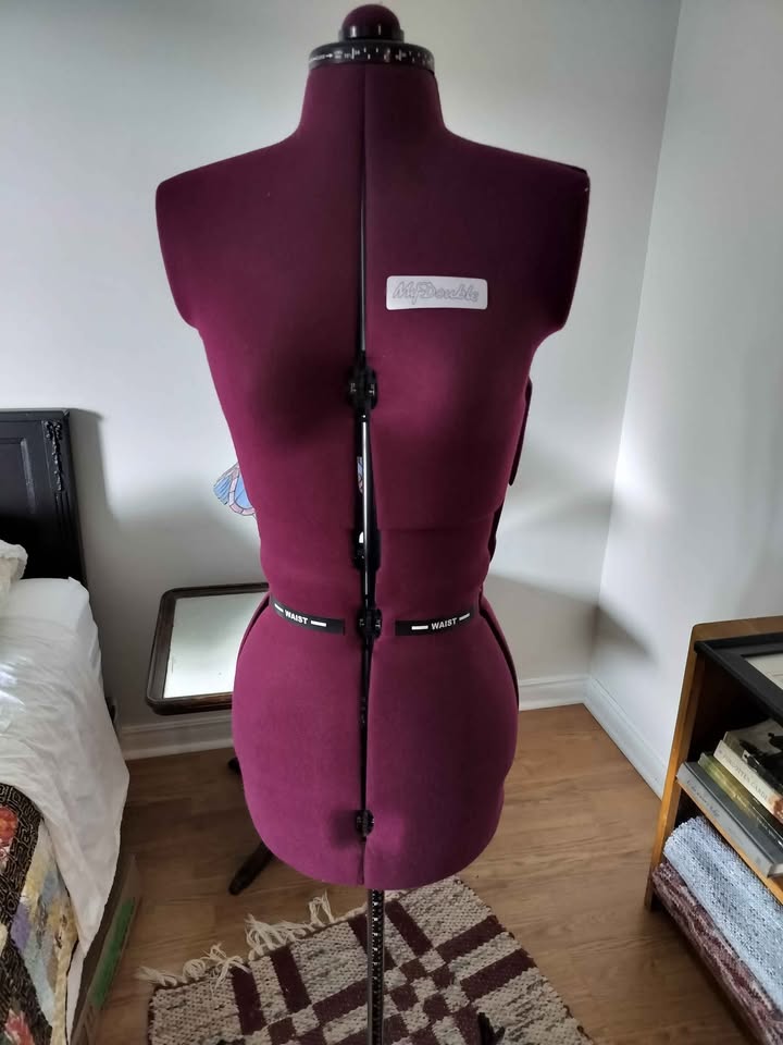 Size small Sewer's Dress form - photo 2
