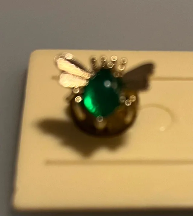 Bee or Insect Brooch/Pin Costume Jewelry Gold-Tone and Green image indicator(2)