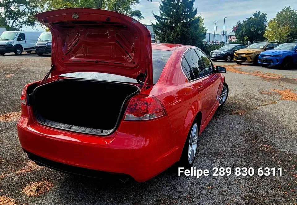 2009 Pontiac G8 V6 image indicator(6)