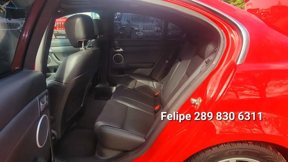 2009 Pontiac G8 V6 image indicator(9)